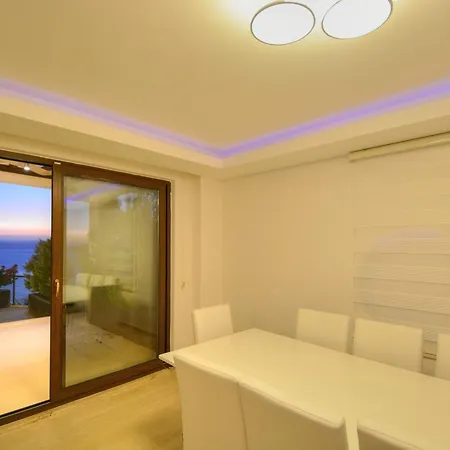 Agena * Kalkan
